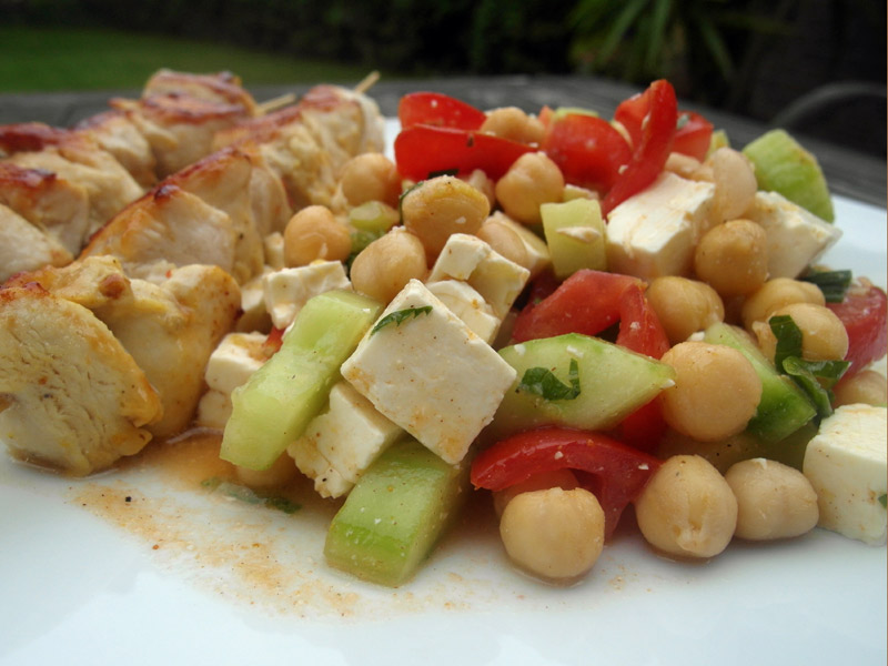 Marokkanischer Kichererbsensalat mit Feta und Minze » flott-kochen.de