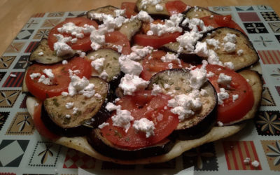 Herzhaft: Tarte Tatin mit Aubergine und Ziegenkäse