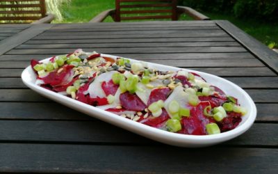 Rein vegetarisch: Carpaccio aus Rettich und Roter Bete